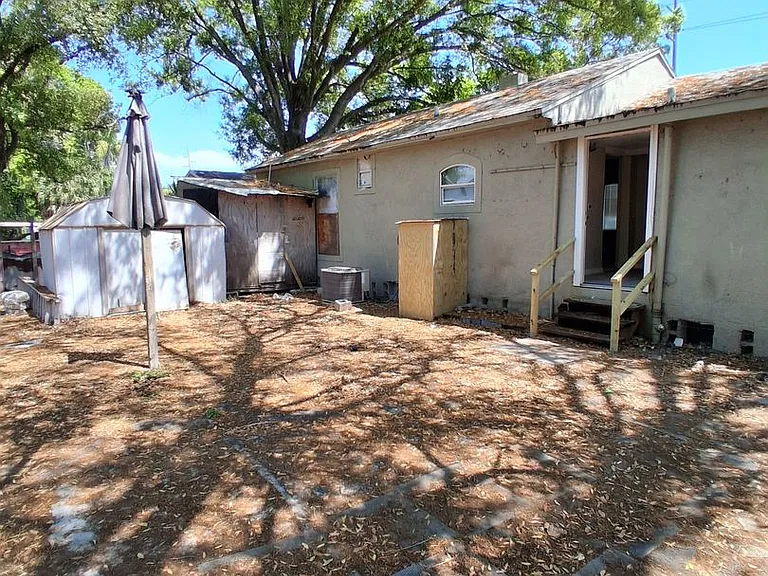 506 N Macdill Ave — Photo 11