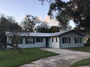 1019 Greenbriar Dr, Brandon, FL 33511