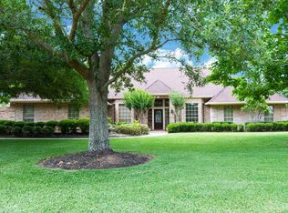 32718 Weymouth Ct, Weston Lakes, TX 77441