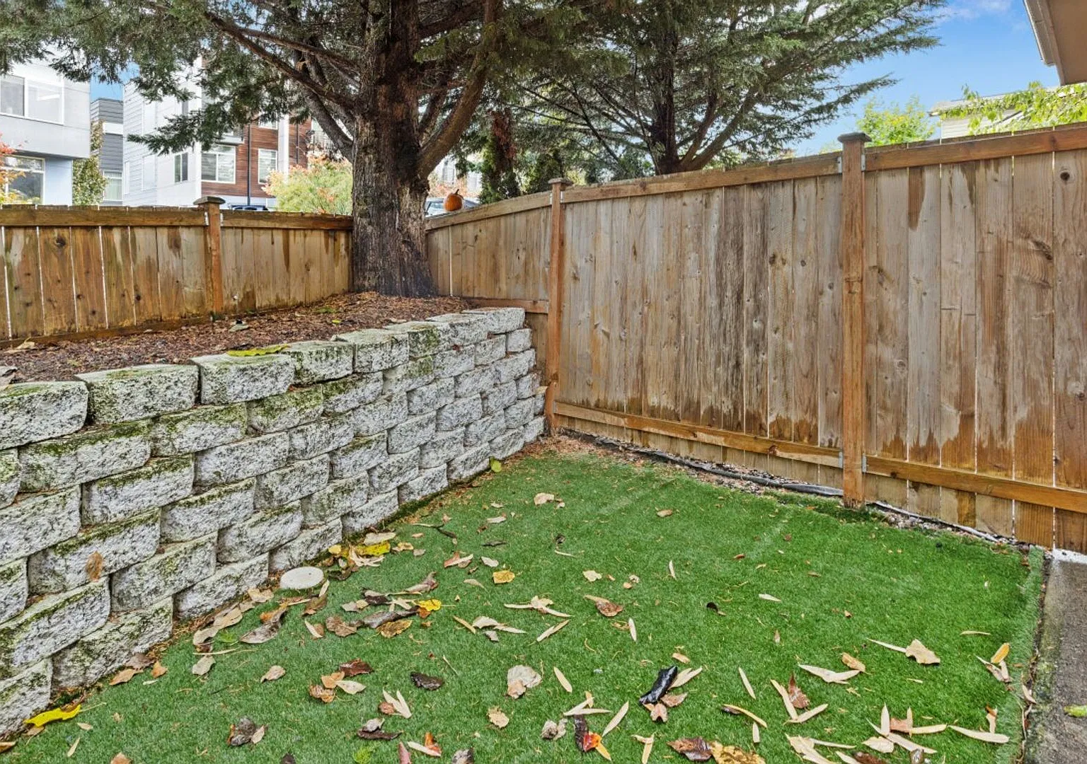 2Bd/3Ba Seattle Townhome — Photo 3