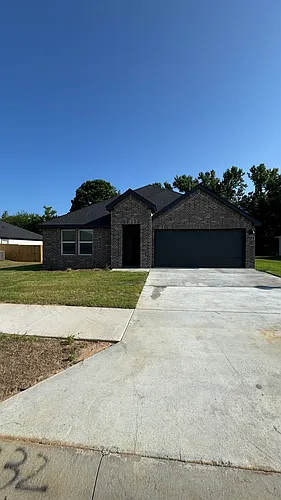 4332 Sloan Dr Photo 1