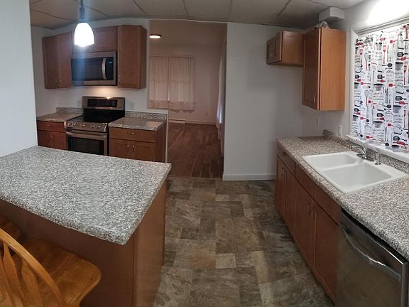 2nd image of 1521 Lake Michigan Dr NW