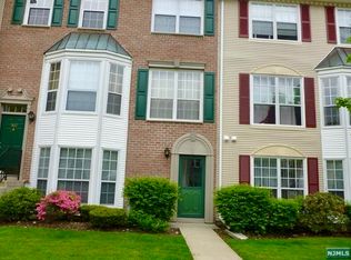 499 Quince Ct #499, Mahwah, NJ 07430