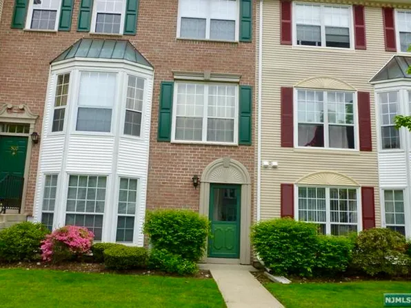 499 Quince Ct #499, Mahwah, NJ 07430