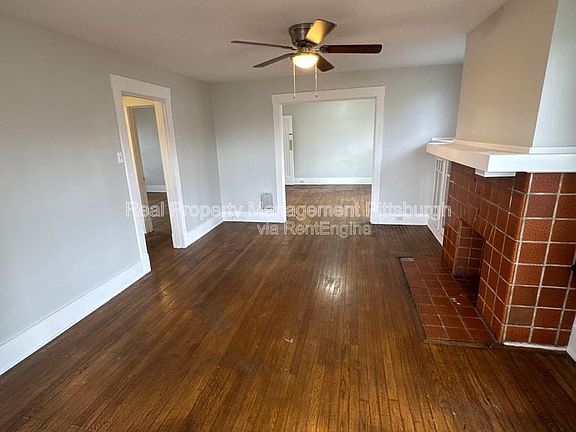 3rd image of 32 Sheridan Ave