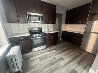 176 Broadway #9, Bayonne, NJ 07002