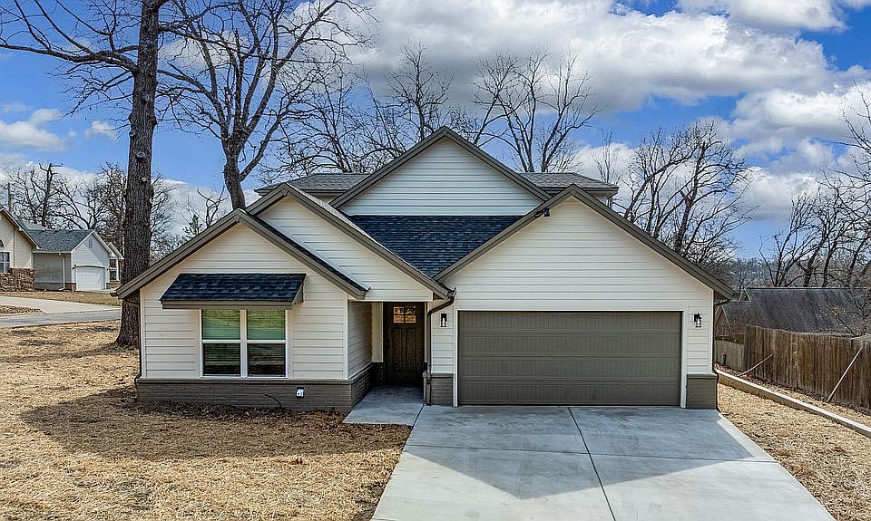 1st image of 1312 Hummingbird Ln