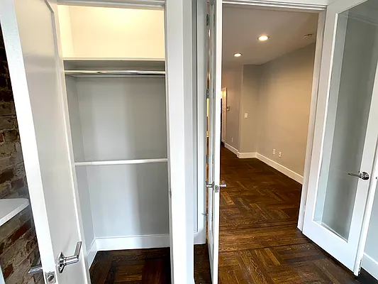 Rented by Tourma Realty LLC | media 21