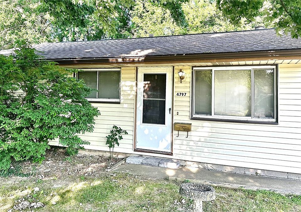 1st image of 4797 Robinwood Dr