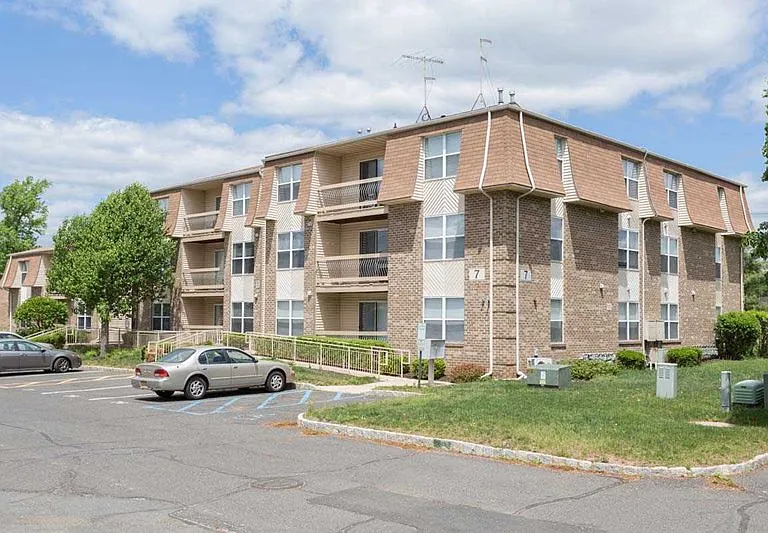 Village Commons — Photo 1