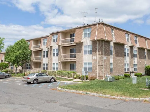 Village Commons, 428 Talmadge Rd APT 1, Edison, NJ 08820
