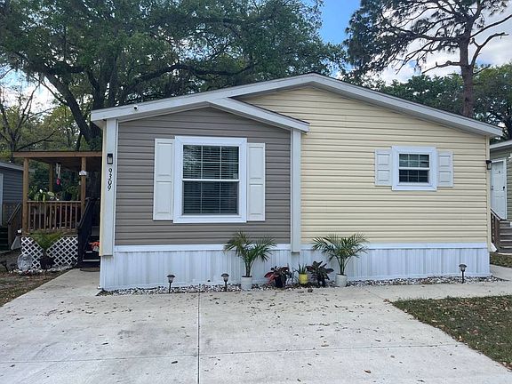 3rd image of 9309 Eden Dr