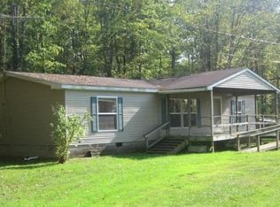 25630 Hayford Rd, Springboro, PA 16435