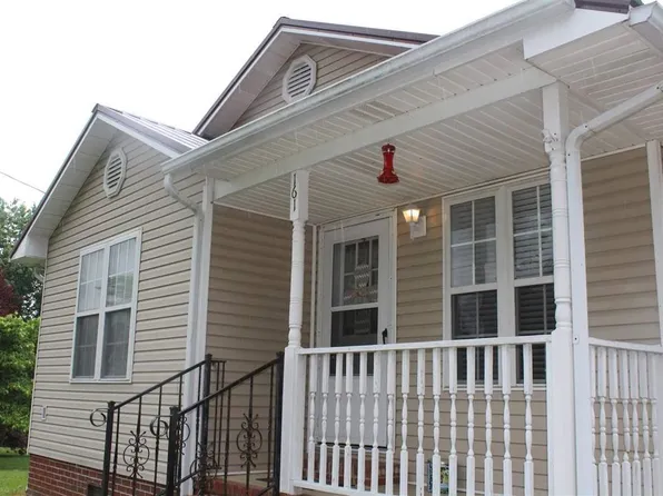 161 Elm St, Sharon, TN 38255