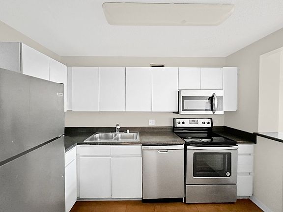 5th image of 440 N Wabash Ave APT 2509