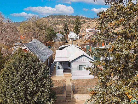 2nd image of 120 S 5th St