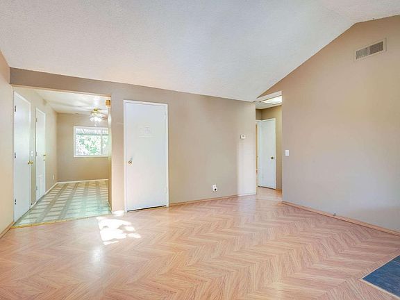 5th image of 5025 Parkhurst Drive