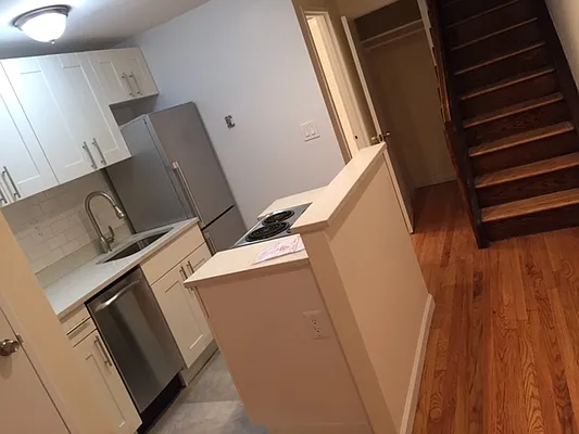 Rented by Maidman Realty Group LL | media 31