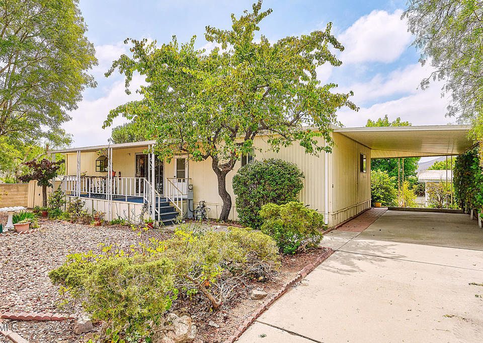 1st image of 10 La Lomita #0
