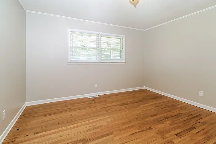 3815 Ferncliff Rd — Photo 9
