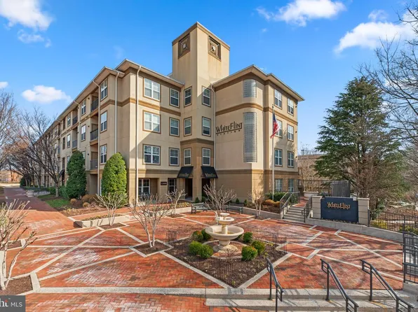11800 Old Georgetown Rd APT 1440, North Bethesda, MD 20852