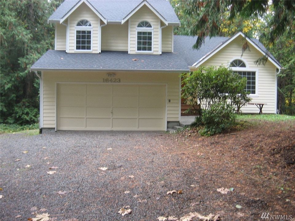 1st image of 16423 Stenbom Ln NE