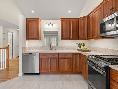 24 Buck Circle, Danville, NH, 03819