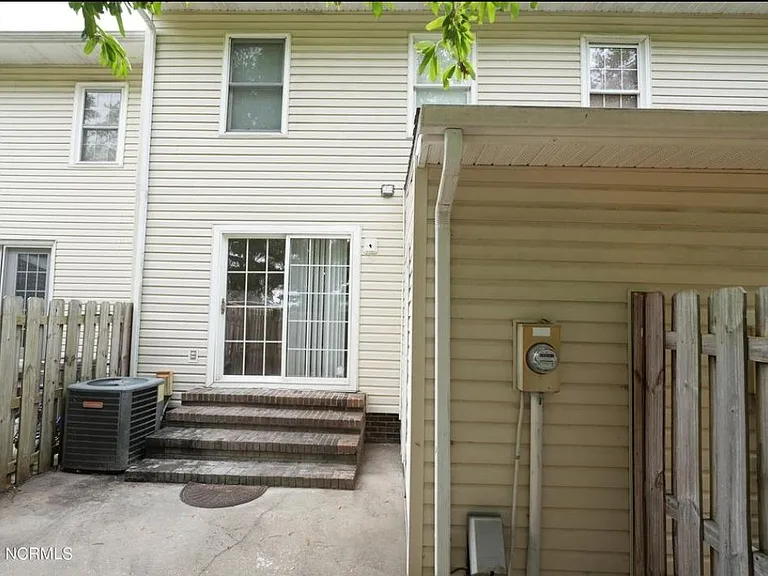 3702 Cliffridge Dr #2 — Photo 16