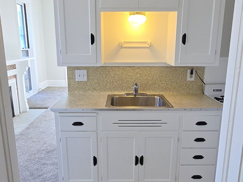 1st image of 423 NW Barstow St #11329144