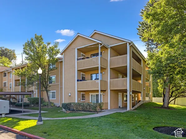 1276 E Ridge Meadow Ln APT 7T, Cottonwood Heights, UT 84047