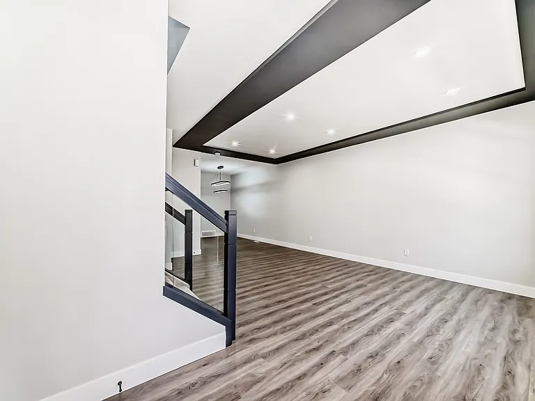 12903 123a St NW — Photo 5