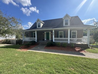 696 W Creek Dr, Clarksville, TN, 37040