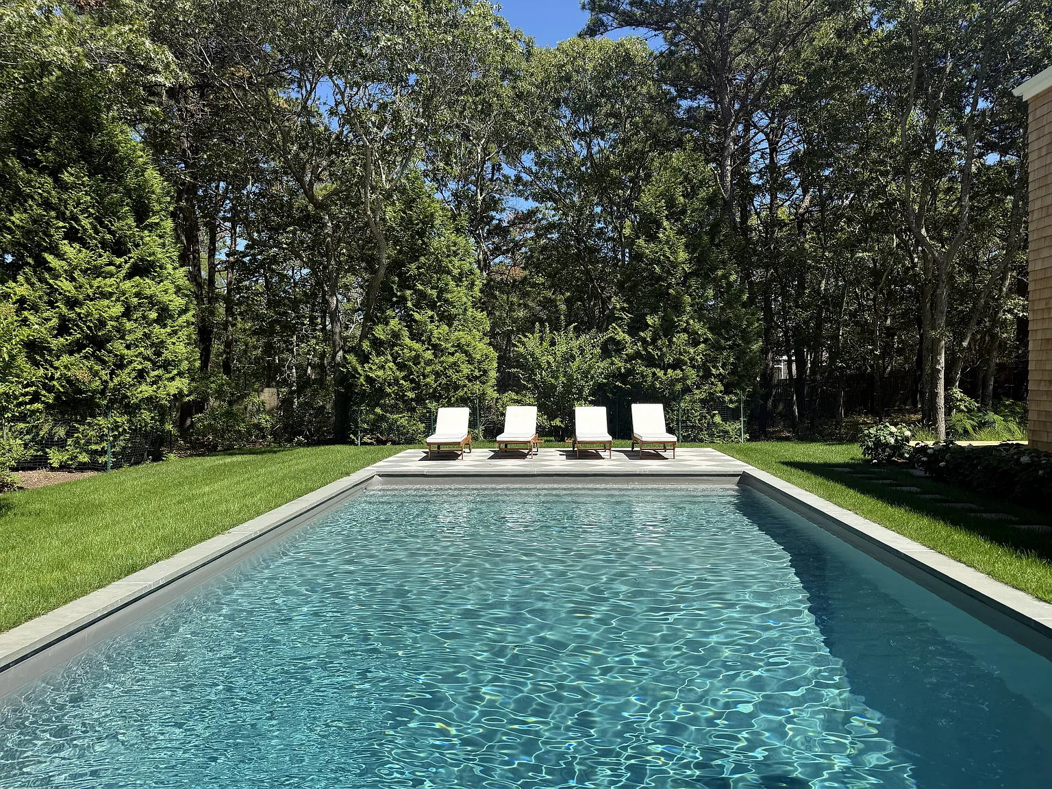 Beautifully Renovated EH Summer Rental with Heated Pool — Photo 3