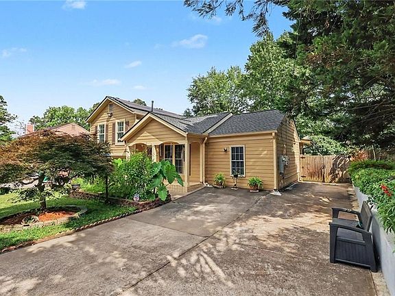 2nd image of 1551 Shenta Oak Dr