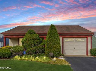 22 Saint Paul Pl, Manchester, NJ