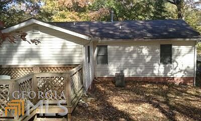 2nd image of 204 Moreland Way