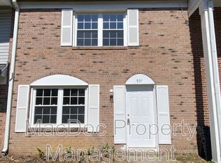 931 Bellows Ave, Fredericksburg, VA 22405
