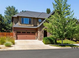 61283 Splendor Ln, Bend, OR 97702