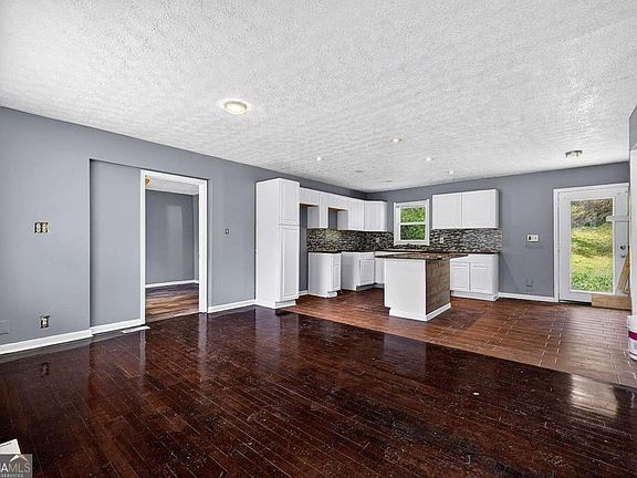 4th image of 5173 Kingswood Cir