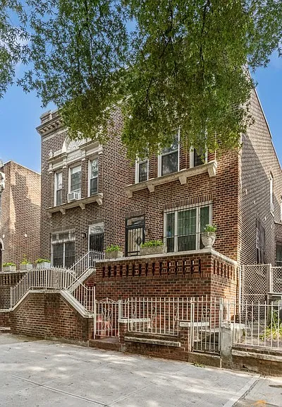 80 Bainbridge St #1 — Photo 11