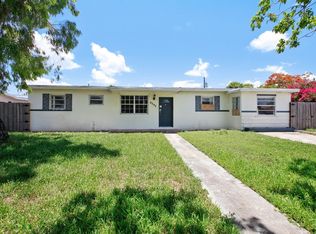 4242 SW 98th Ave, Miami, FL 33165