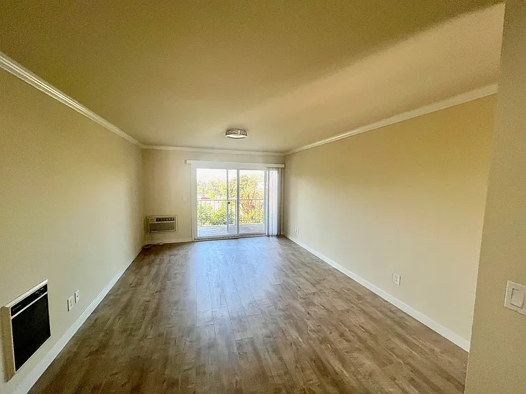 433 Pioneer Drive — Photo 37