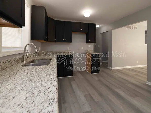 3354 25th St, Detroit, MI 48208