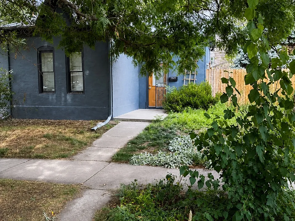 1894 Vine St