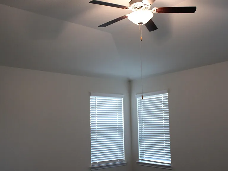 9810 Copper Ranch Trl — Photo 16