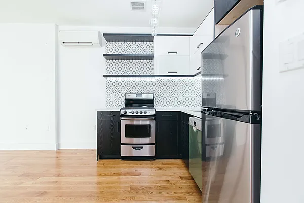 Rented by Nooklyn NYC LLC | media 6