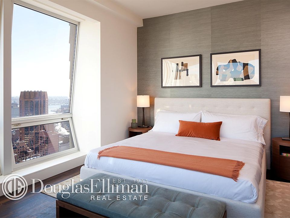 1st image of 400 5th Ave APT 55H