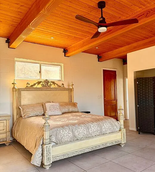 11077 Pacific View Dr — Photo 11