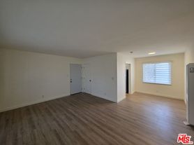 1280 West Blvd, Los Angeles, CA