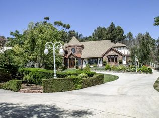 11869 Barranca Rd, Camarillo, CA 93012